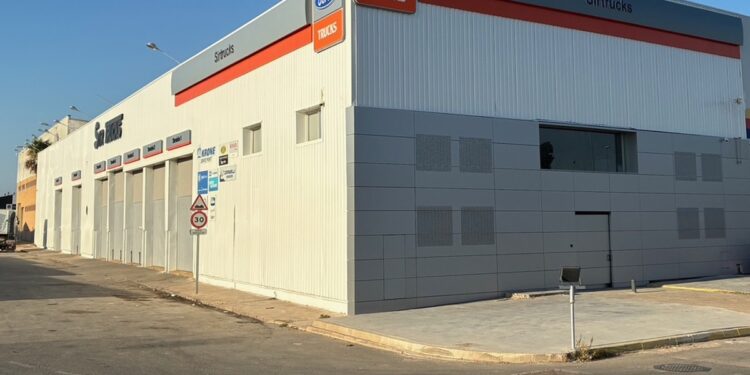 Ford Trucks amplía su red de servicio con la incorporación de sirtrucks