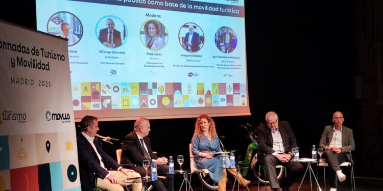 Dbus destaca el papel del transporte público como motor de un turismo sostenible