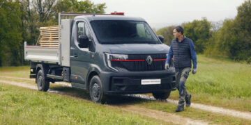 Renault Trucks amplía su ofensiva en vehículos industriales ligeros con los nuevos Master Red