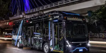 Guadalajara acelera hacia un futuro con 53 autobuses Volvo