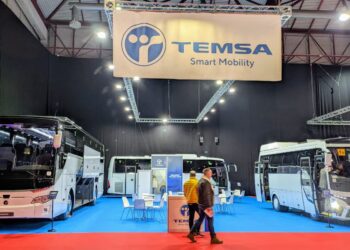 Marín Ayala y Temsa estrenan en Silleda el Maraton y el nuevo Prestij SX