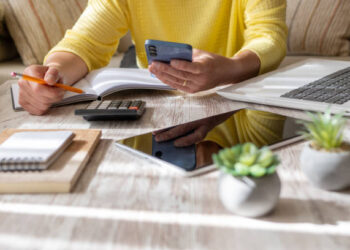 Los autónomos tendrán un período de adaptación sin penalizaciones para familiarizarse con Veri*Factu antes de su implementación