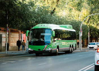 Fracaso de las ayudas municipales al achatarramiento de autobuses en Madrid: solo una concesión aprobada