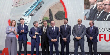 Farcinox recibe el Premio al Mérito Empresarial de Castilla-La Mancha