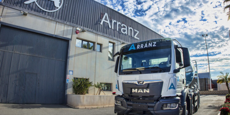 MAN Truck & Bus Iberia entrega 71 hormigoneras a Transportes Arranz