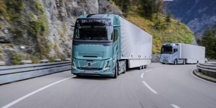 La CETM alerta del riesgo económico y empresarial de imponer cuotas obligatorias de camiones de cero emisiones