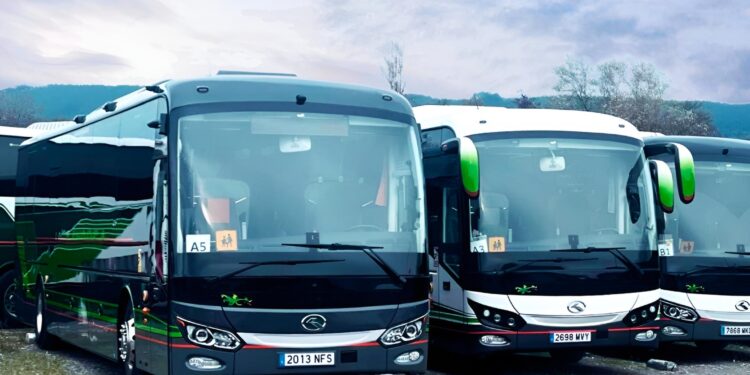 Autobuses Janla renueva su flota con el nuevo King Long U13x Hi-Tech