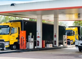 La CETM alerta del grave impacto económico de equiparar el impuesto del gasoil al de la gasolina