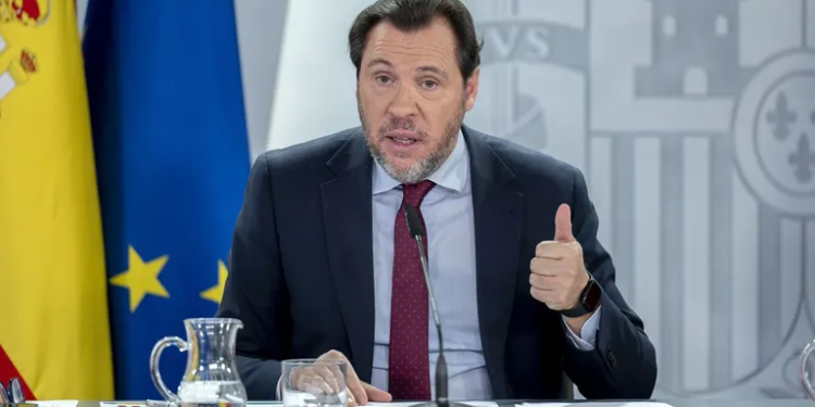 El Gobierno prorroga las ayudas al transporte durante todo 2026 y activa el Abono Único desde enero