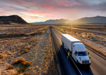 La IRU celebra el paquete europeo de redes eléctricas, pero alerta: “Es solo un comienzo”