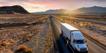 La IRU celebra el paquete europeo de redes eléctricas, pero alerta: “Es solo un comienzo”