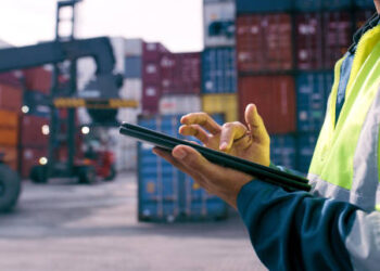 El empleo logístico marca un récord en el mes de noviembre de 2025