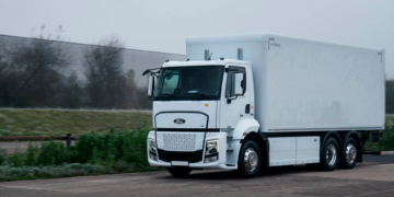Ford Trucks acelera su apuesta por la sostenibilidad y lanza el F-LINE E