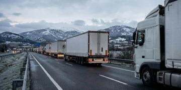 UNO critica los cortes de tráfico a camiones en la Meseta Norte