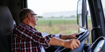 Conetrans denuncia el abandono “infrahumano” de los conductores atrapados