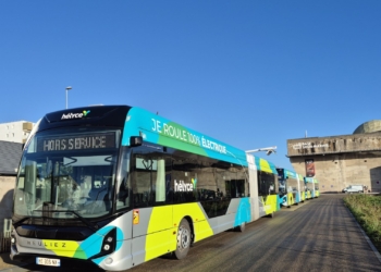 Saint-Nazaire estrena 25 autobuses eléctricos articulados con Iveco Bus
