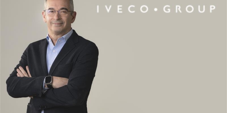 Ruggero Mughini (Iveco): ‘2025 ha sido un año histórico para Iveco, con cifras récord y una red fuerte’