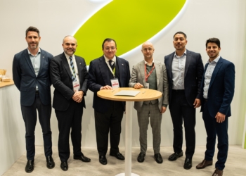 Zenobē y Vectalia refuerzan la movilidad eléctrica en Alicante con 23 autobuses eléctricos