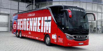 Setra estrena nuevos autobuses de alta gama para turismo y Bundesliga