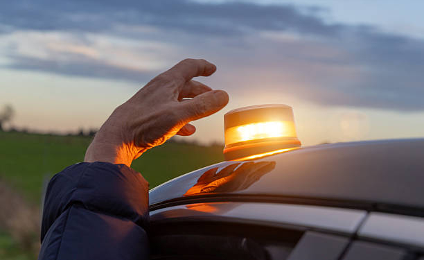 El sector del auxilio en carretera rechaza las acusaciones sobre «grúas pirata» relacionadas con la baliza V-16