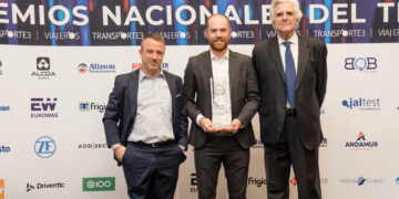 El Irizar ie bus Efficient, galardonado como Autobús del Año 2026 en España