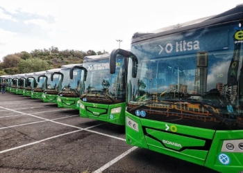 Titsa transporta a más de un millón de pasajeros durante el Carnaval de Tenerife