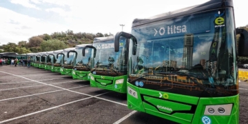 Titsa transporta a más de un millón de pasajeros durante el Carnaval de Tenerife