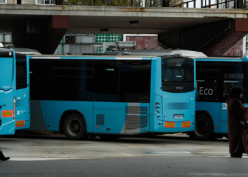 Los autobuses de A Coruña retoman la huelga indefinida a partir del miércoles