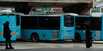 Los autobuses de A Coruña retoman la huelga indefinida a partir del miércoles