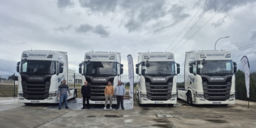 Interpecamo refuerza su flota con cuatro nuevas tractoras Scania para largo recorrido