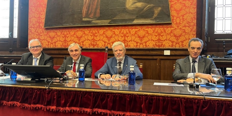 Rafael Barbadillo destaca el papel estratégico del autobús en la aplicación de la Ley de Movilidad Sostenible