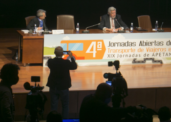 FeriaBús abordará la nueva Ley de movilidad sostenible y los retos clave del transporte por carretera