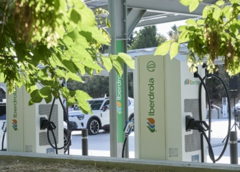 Iberdrola supera los 11.000 puntos de recarga públicos y refuerza su liderazgo