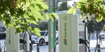 Iberdrola supera los 11.000 puntos de recarga públicos y refuerza su liderazgo