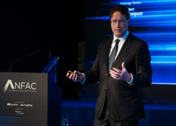 La automoción reclama protección industrial y liderazgo tecnológico en el VI Foro Anfac