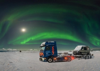 El eActros 600 de Vega hace historia en el Círculo Polar Ártico al completar el eNordkapp