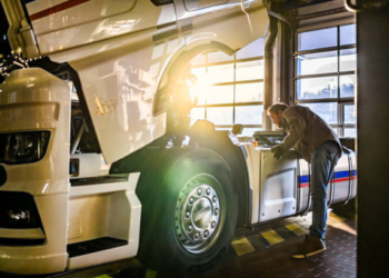 Los talleres de vehículo industrial crecerán un 6,4 % en 2026 impulsados por la subida de precios