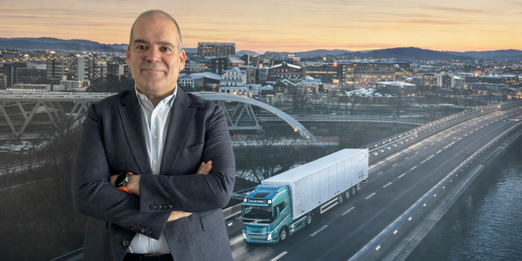 Daniel Saiz (Volvo Trucks): ‘2025 ha sido el año de nuestra consolidación como líderes en camiones pesados’