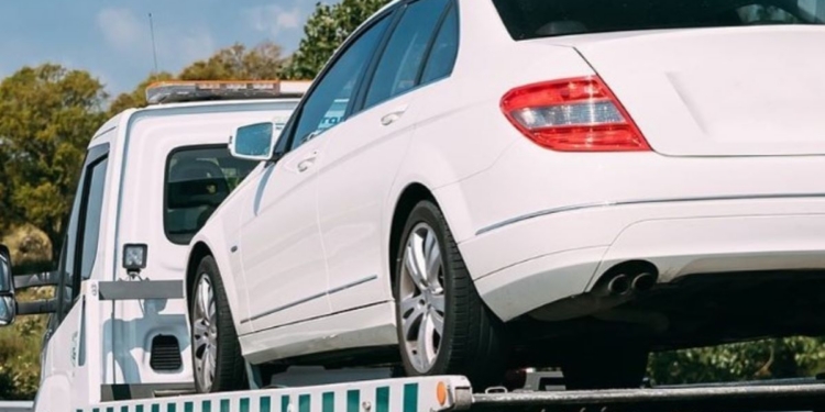 El sector de auxilio en carretera exige al Gobierno no quedar fuera de las ayudas por el alza del combustible