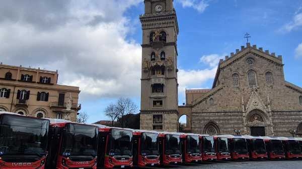 Iveco Bus realiza la entrega de 29 autobuses eléctricos E-Way a ATM Messina