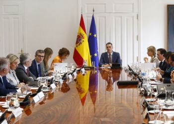 Conetrans critica la falta de medidas del Gobierno ante el alza del gasóleo y alerta de pérdidas en el sector