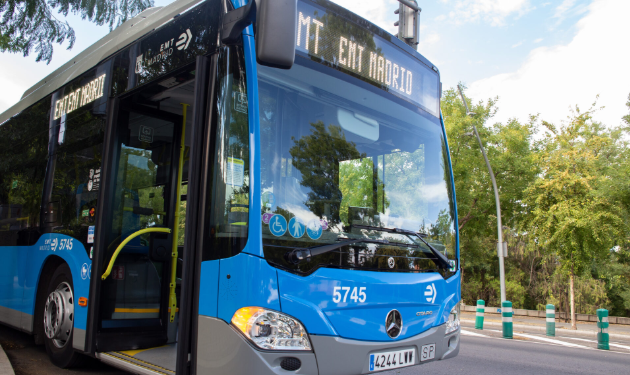 Madrid reduce un 48,5% sus matriculaciones de buses en el mes de febrero