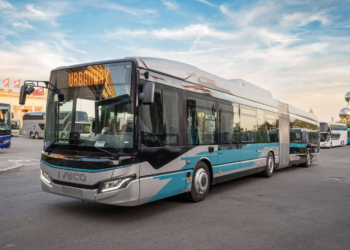 Iveco crece en febrero un 127,6% en matriculaciones de autobuses en España