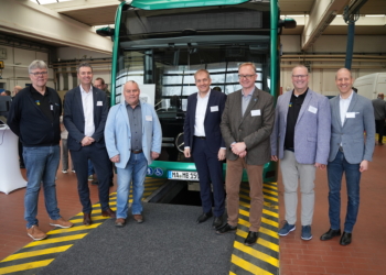 Daimler Buses refuerza su red en Alemania con un nuevo centro Omniplus en Anklam