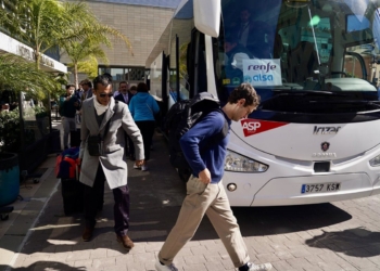 Direbús impugnará la licitación de transporte alternativo por carretera anunciada por Renfe