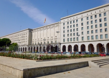 Anetra se reúne con el Ministerio y traslada su rechazo al plan de Renfe