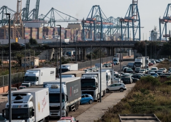 El transporte por carretera ya supone el 4% del PIB  valenciano en la ciudad
