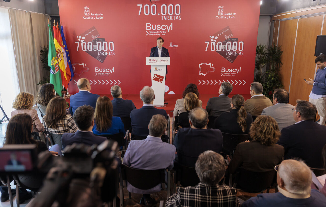 Castilla y León supera los 700.000 usuarios de Buscyl y rebasa los 9 millones de viajes
