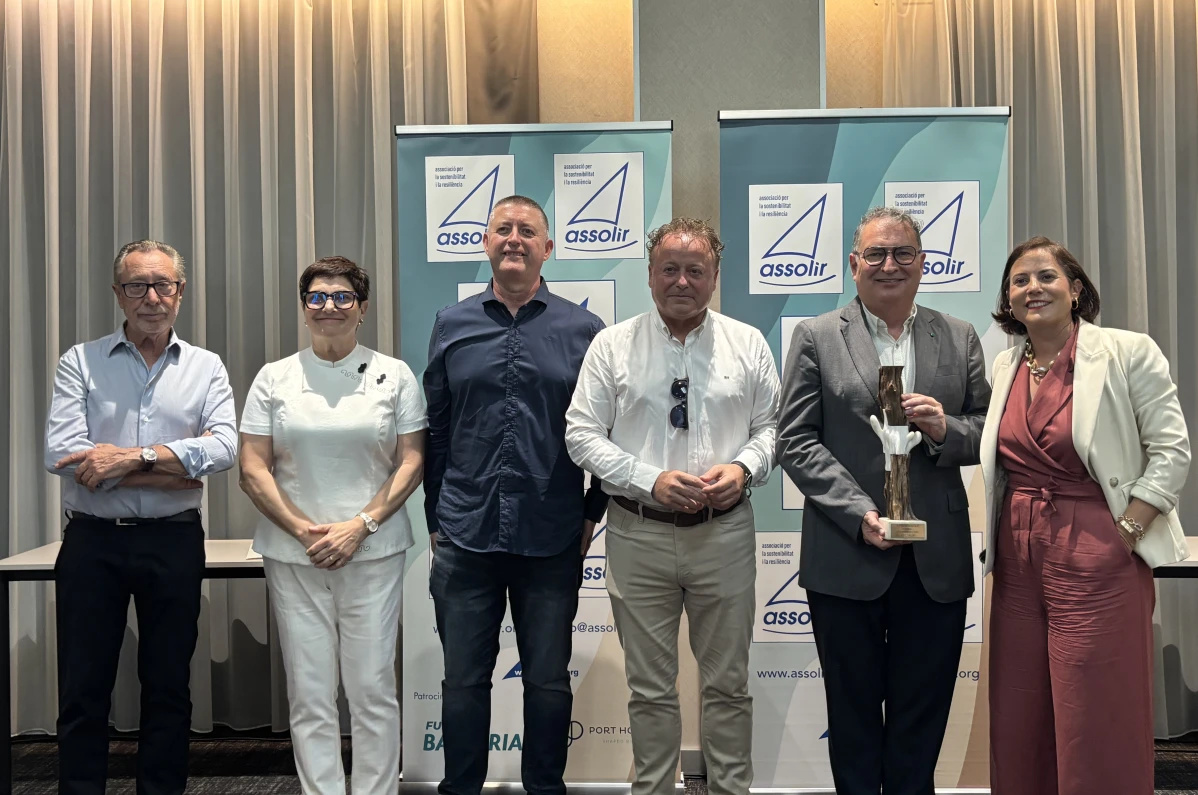 Vectalia recibe el primer premio Assolir por su apuesta por la movilidad sostenible en Alicante