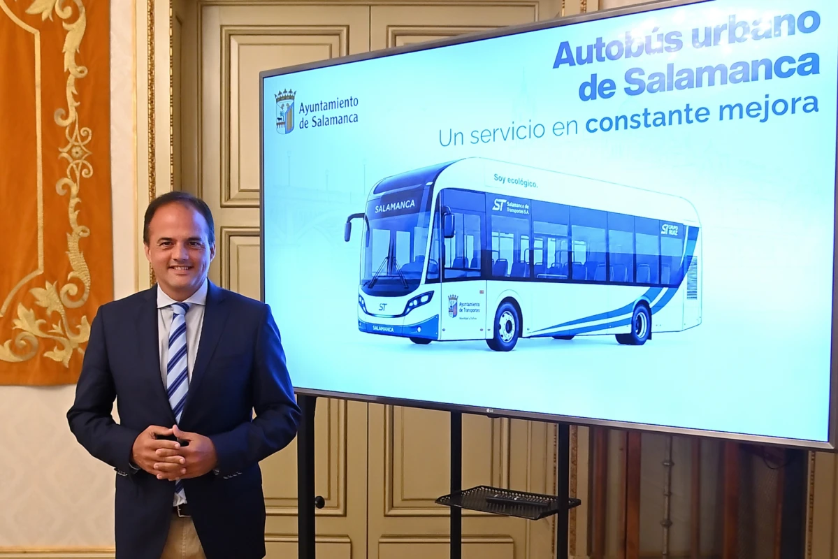 Salamanca implantará un servicio de autobús a la demanda en la línea 15 los fines de semana